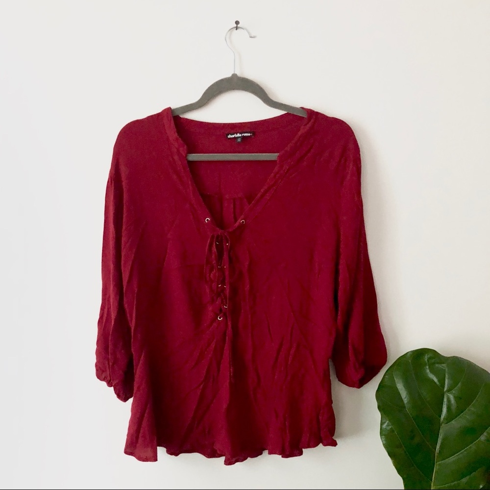Red tie shirt